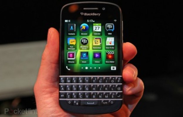 BlackBerry a înregistrat în trimestrul trei pierderi de 4,4 miliarde de dolari